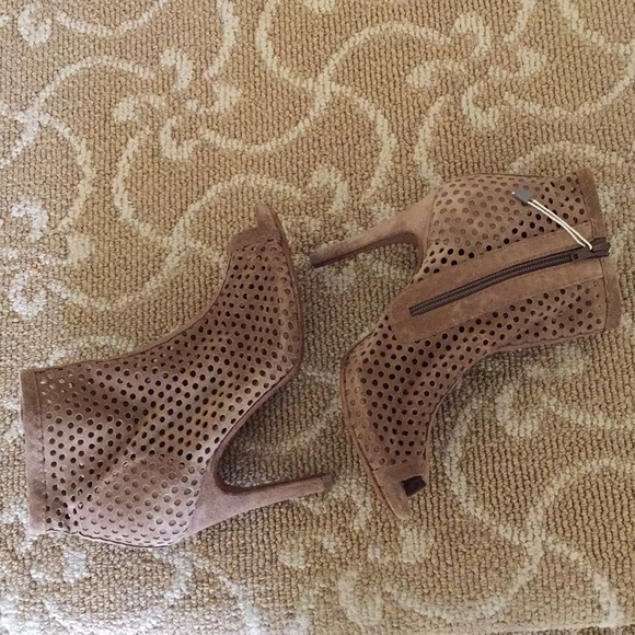 Pedro Garcia Sylvana Suede Peep Toe Boots - Picture 4 of 8